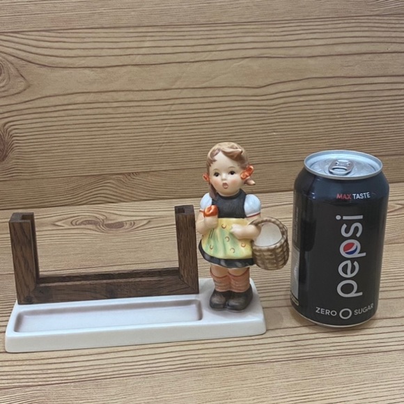 Vintage Hummel Goebel 788/B Sister Perpetual Calendar Collectible Figurine - Picture 3 of 15